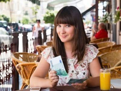 ✅ How To Make Extra Money UK - Easy Ways To Boost Your Income